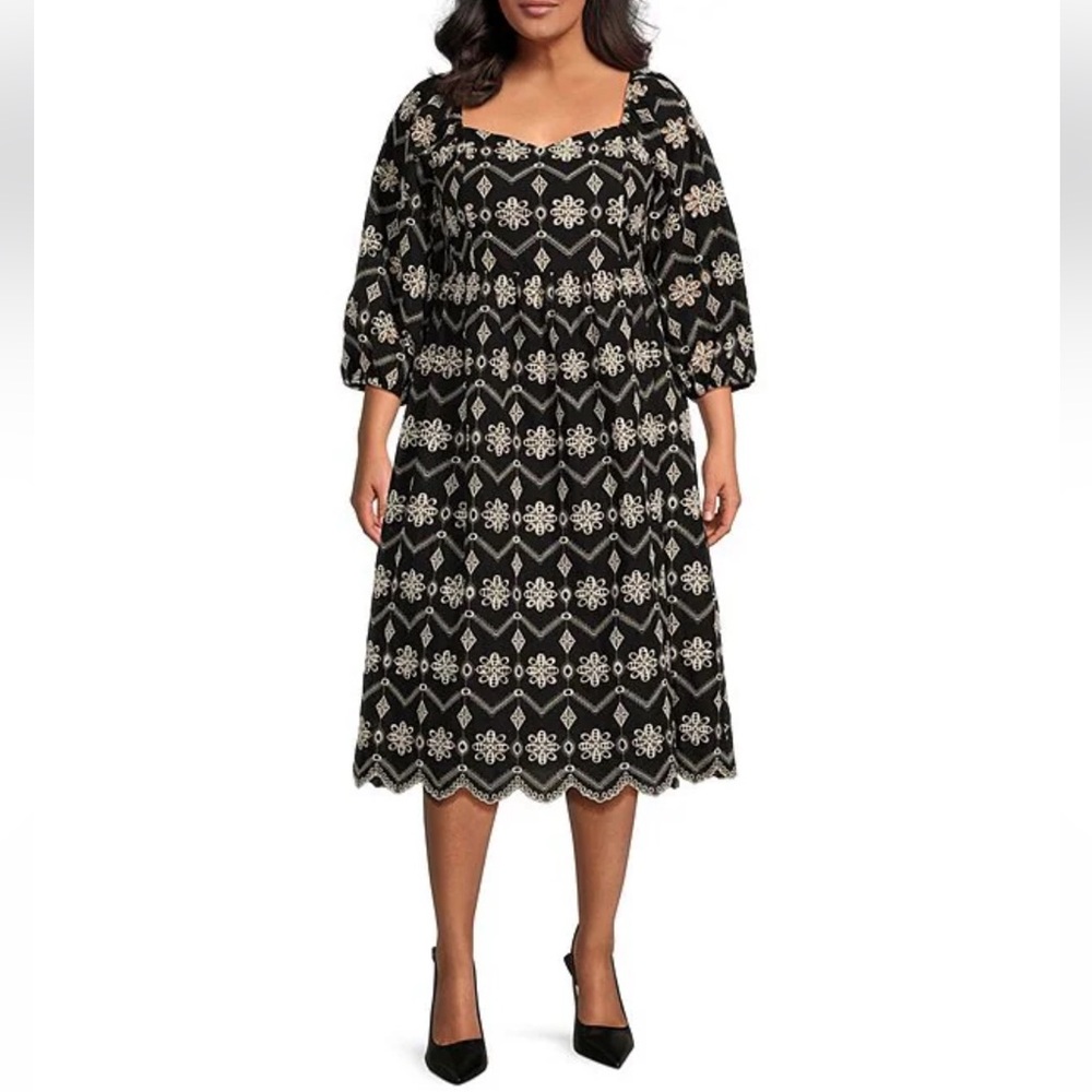 Sugarlips Black & Cream Floral Embroidered Midi Dress. NWT.